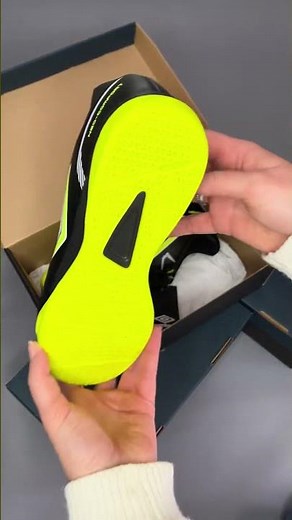Are Umbro Neo Comfort futsal shoes really any good? 🤔 Find out now!