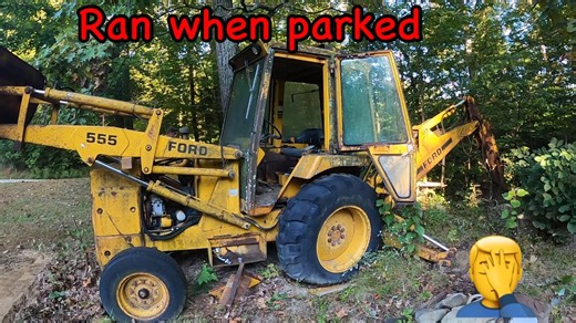 Recovering an Old Ford 555 Loader Backhoe: Can It Be Saved?