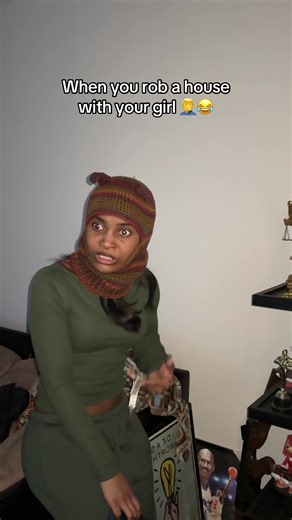 The Comedy of Robbing a House with Your Girlfriend