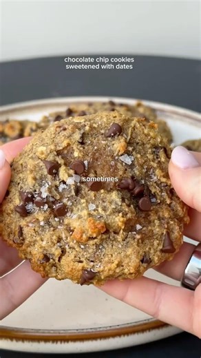 Date Chocolate Chip Cookies (Healthy Dessert series part 3) Recipe in comments