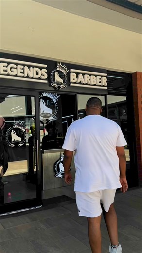 6.1K views · 94 reactions | Legendary haircuts & hip hop vibes. ‍♂️ #BeLegendary | Legends Barbershop Botswana | Facebook