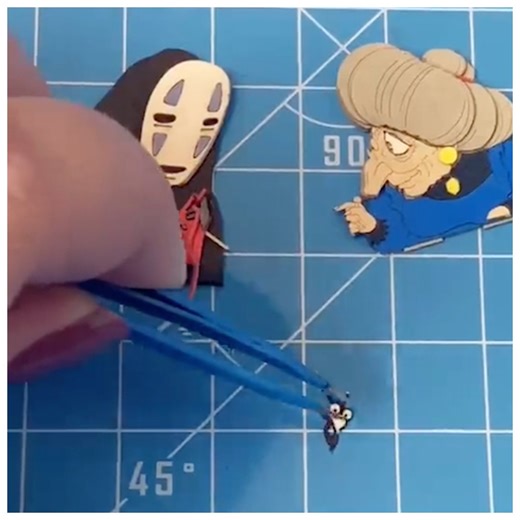 Assemble a cute miniature 'Spirited Away' kit with me! | 5-Minute Crafts GIRLY