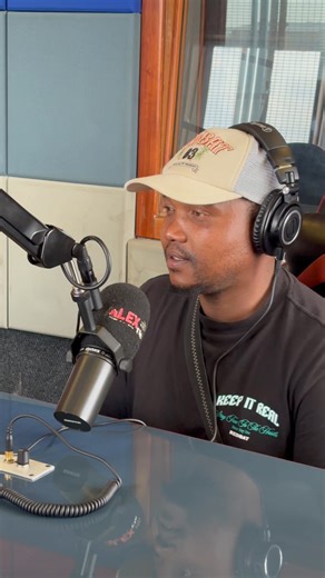 #TheMiddayCruise We’re having a conversation with Mandla Genuka a very talented musician telling us more about his journey as a musician. #Alexfm #Firstcommunityradio #Elevateyourmind | ALEX FM 89.1