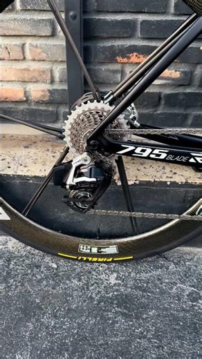 Look 795 Blade RS - SRAM Red AXS E1 - Corima MCC