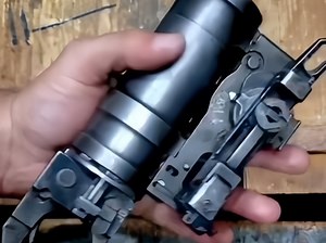 枪械组装\u002F东德Mpi-KM突击步枪&GP25榴弹发射器