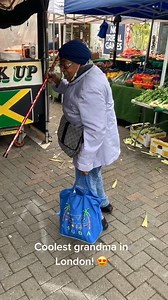 She brought the VIBES 💯 📸TT/curious.in.london | Reggae Land