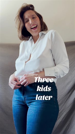 Embracing Natural Beauty as an Older Woman