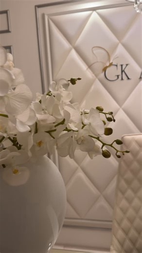 🏆TARPTAUTINĖ grožio akademija on Instagram: "𝐃𝐈𝐏𝐋𝐎𝐌𝐀𝐒 – tai daugiau nei popieriaus lapas. Jis simbolizuoja kiekvienos mūsų mokinės darbą, atkaklumą ir troškimą tobulėti. Tai kelias, vedantis į naujas galimybes ir didelius pasiekimus grožio pasaulyje. Kiekvienas diplomas, įteiktas mūsų GK Academy, yra ne tik pripažinimas, bet ir pažadas sau, kad esate pasiruošusios pasiekti dar daugiau. Kiekvienas baigtas kursas – tai žingsnis arčiau svajonių, įgūdžių tobulinimas ir naujų horizontų atrad