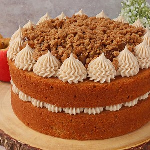 Apple Crumble Cake
