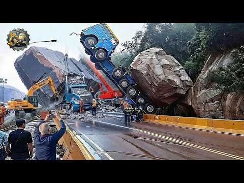 Idiots with Fast Trucks: Heavy Equipment Fails | Extreme Oversized Truck Transport #54