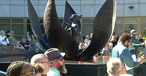 Minnesota Medal of Honor Memorial unveiled outside State Capitol