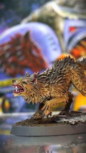 Midwinter Minis on Instagram: "Drybrushing fur looks... fine, but let me show you a more realistic way! #minipainting"