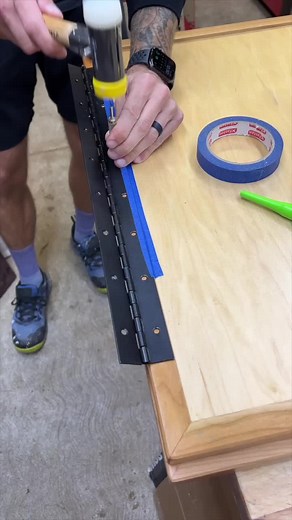 How to Install a Piano Hinge on an A‑Frame Sign for DIY