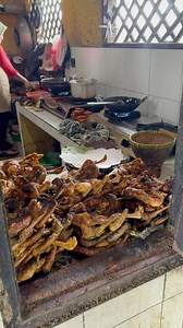 Menyala, tiap hari ludes 300ekor ayam kampung bakar #reels #ayambakar #fyp #kuliner #jangkauanluas | Agung Kuliner