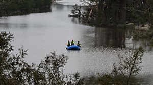 La comunidad de Kerrville se une para enfrentar los destrozos tras las inundaciones en Texas