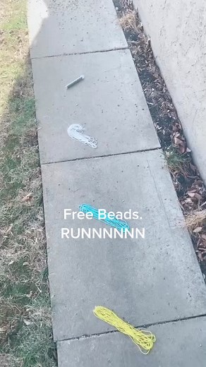 #stitch with @thekiyamlife 🤣 I just had too. #beadersoftiktok #beads #beadwork