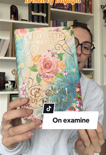 Il représente bien le prince de l’été et sa cour ! J’ai hâte de découvrir les nouvelles aventures de Rosalina et ses princes ! #booktok #onexaminelelivre #romantasy