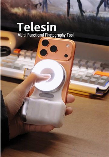 For anyone with an iPhone 17 – don't tell me you don't have a Telesin handle yet! Don't put up with dim quality and shaky shots when filming. It comes with an adjustable fill light, remote control, zoom button for shooting... This little gadget fits perfectly in your hand, like having a