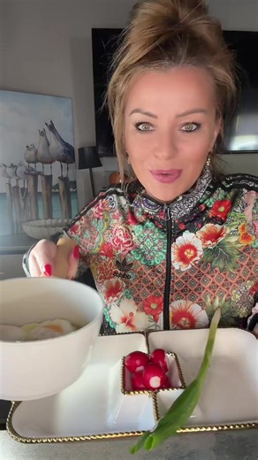 The Queen of Seafood Mukbang: A Delicious Experience