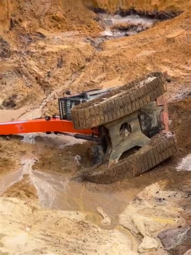 Excavator Operator Tips for Safe and Efficient Work