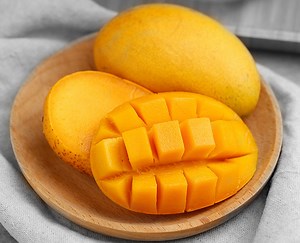 Summer Special Tips: How To Check If Mangoes Are Sweet And Ripe? | Herzindagi