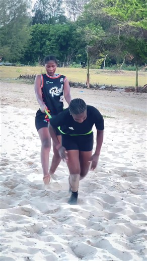 Effective Beach Workouts for Fitness Enthusiasts