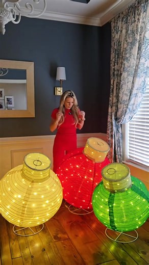 ✨ Light Up Your Holidays in Style 🎄 FOOWIN 3pcs Lighted Pop-Up Outdoor Christmas Ornament Set — featuring 270 warm white LED lights, these glowing ornaments bring instant festive charm to your yard, porch, or garden. 🎅 Effortless setup ✅ Weather-resistant ✅ Foldable for easy storage ✅ A timeless blend of red, green, and gold that transforms any space into a cozy winter wonderland. #HolidayLights #OutdoorChristmasDecor #YardOrnaments #WinterGlow #FestiveHome #FOOWIN | Anforward