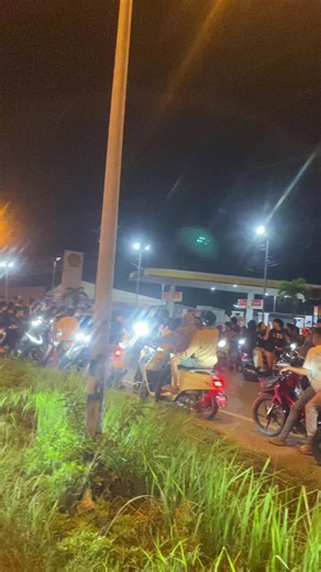 รถซิ่งหาดใหญ่: ความเร็วและเสียงเครื่องยนต์