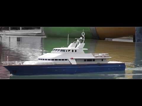 RC Boat - Pegasus III - Yacht