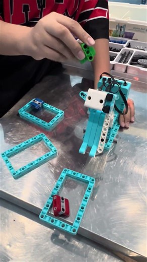 Robot phân loại màu #stem #robotics #RoboStar #zmrobo