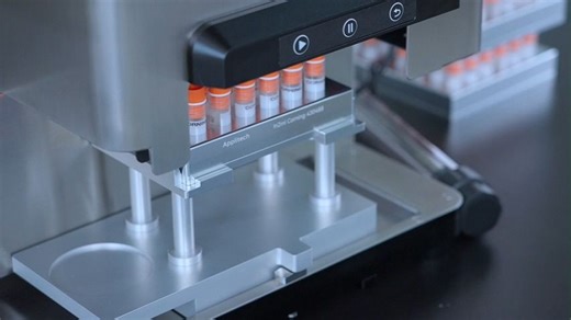 艾贝泰新一代自动细胞灌装系统AbioFill V100，触屏一体机