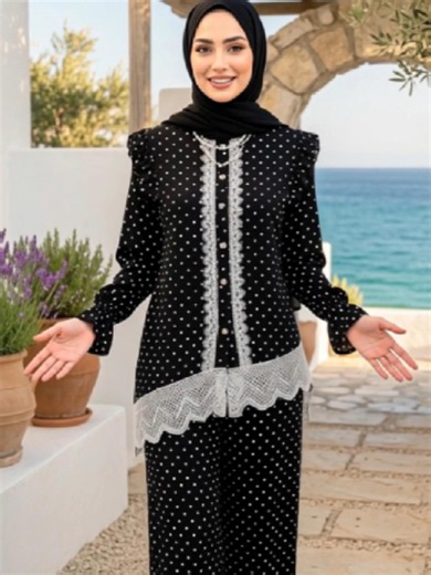 Polka Dot Casual Set: Pretty Everyday Outfit Ideas