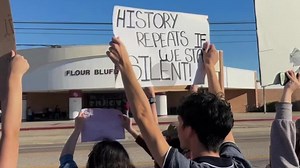 Flour Bluff ISD responds to student-led walkout at high school