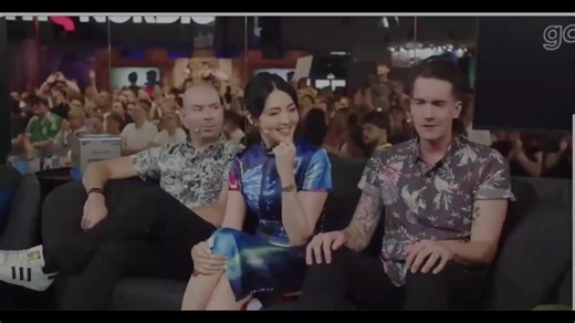 بەهۆی هەڵەیەکی ماڵپەڕی IGN کارەکتەری لیۆن بۆ ڕیزدنت ئیڤڵ ڕیکیوم ئاشکرا بوو.😳 باسی قژی لیۆن و گرەیس دەکەن. | Kurdish Gamer