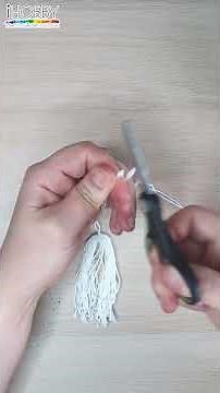 Geslaagd cadeau maken met papieren baret en drop - iHobby