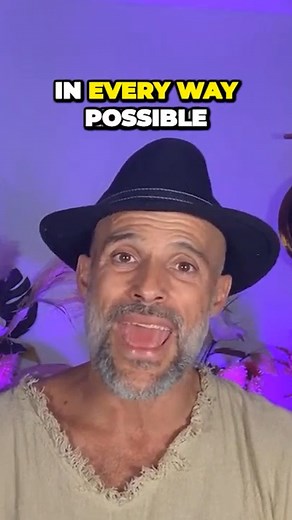 Quantum Flow is all about letting go of the density of matter. We go deep into the density of the muscles but only so we can release them more and become like water. | Juan Pablo Barahona