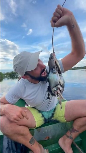 Fishing for PIRANHAS 🐟 in the AMAZON 🇧🇷