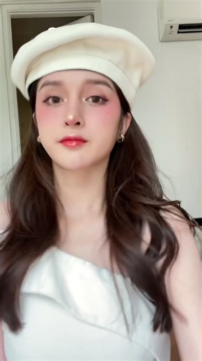 Captivating Indoor Photoshoot with Stylish Outfit