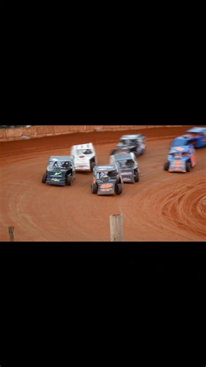 Throwback to some Modified action from Ararat BullRing from few weeks ago. #throwback #reel #dirttrackracing #racing #Modified #dirtracing | Dirt N' Speed Media