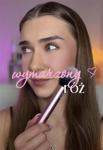 #róż #blush #makijaż #kosmetyki #kobieta @Kylie Cosmetics makeup | róż do policzków | Polska | unboxing |