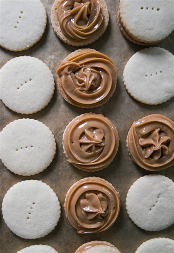 Peruvian-style alfajores recipe