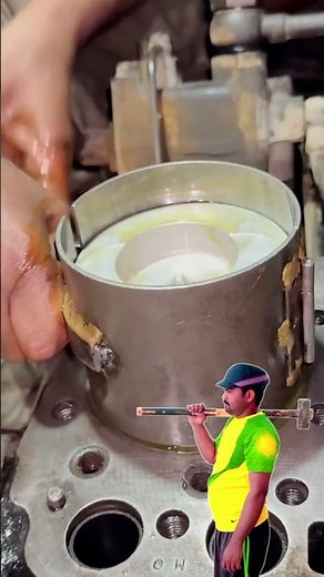 "Ultimate Guide to Piston Installation: Master This Technical Mechanic Video Today!"
