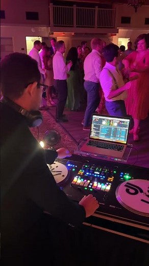 Not sure about these dance moves 🤣 Wedding in Santa Barbara, California.