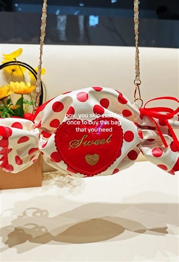 Irresistible Candy-Shaped Bags for Trendy Style