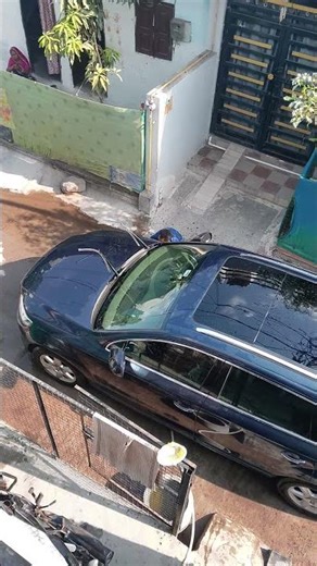 ​Maine Varun Dhawan Ki Audi Q7 Kharid Li! 😱💸 (Second Hand Luxury) #shorts #trending #foryou