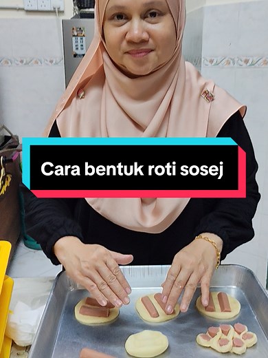 Cara Kreatif Membentuk Roti Sosej