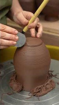 How to Fix Gouges When Trimming #ceramic #creativeclayideas #pottery #potterytutorial #ceramicclay