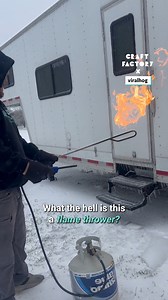 Using a flamethrower to open my door! 🔥😲 | Craft Factory