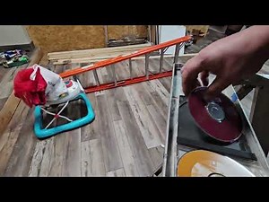 How to change CDs in a rowe CD jukebox