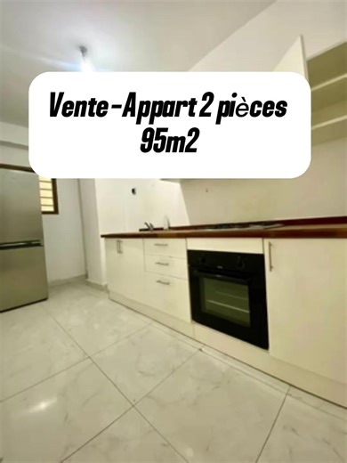Vente-Appartement F3 Deux plateaux_7ème tranche Vente, D’un appartement 03 pièces au neuvième étage dans un immeuble avec ascenseur fonctionnel, parking souterrain et sécurisé H24. Superficie : 95m2 Document : ACD *Prix : 50,000,000 XOF non négociable.* #locationappartemenciv #abidjan225🇨🇮 #teamciv #gestionimmobiliere #cocody